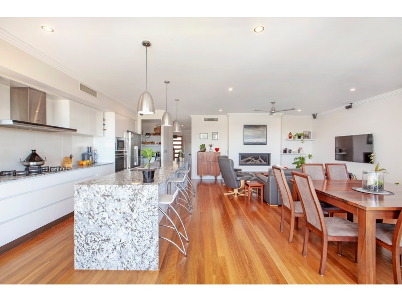 7a Great Keppel Crescent, Mountain Creek QLD 4557