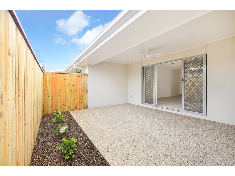 Duplex 2 Brampton Way, Creekwood, Meridan Plains QLD 4551