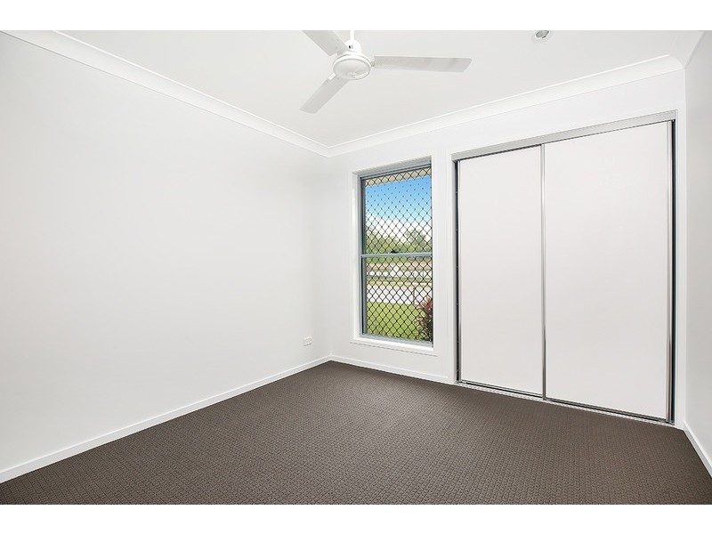 Duplex 2 Brampton Way, Creekwood, Meridan Plains QLD 4551