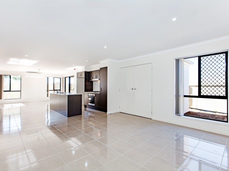 Duplex 1/6 Wonga Court, Morayfield QLD 4506