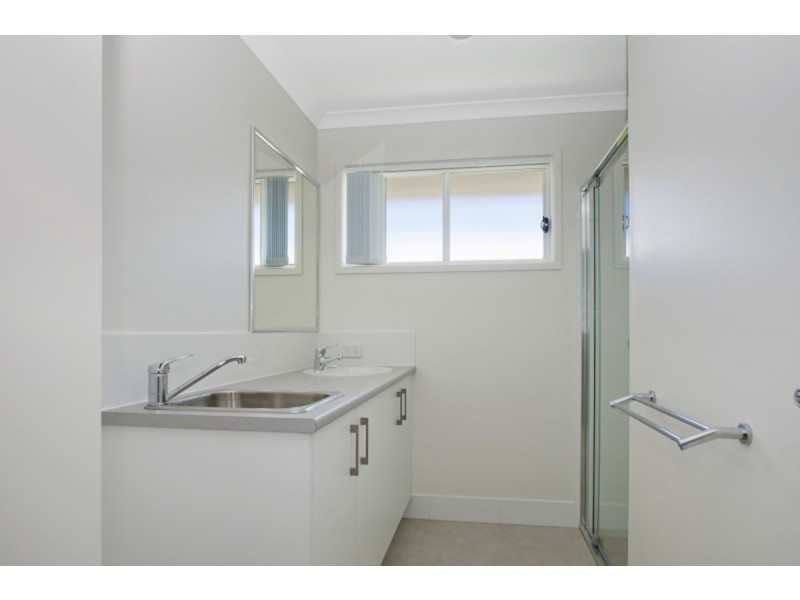 Dual Income 6.3% Yie 1 Montrose Street, Beerwah QLD 4519