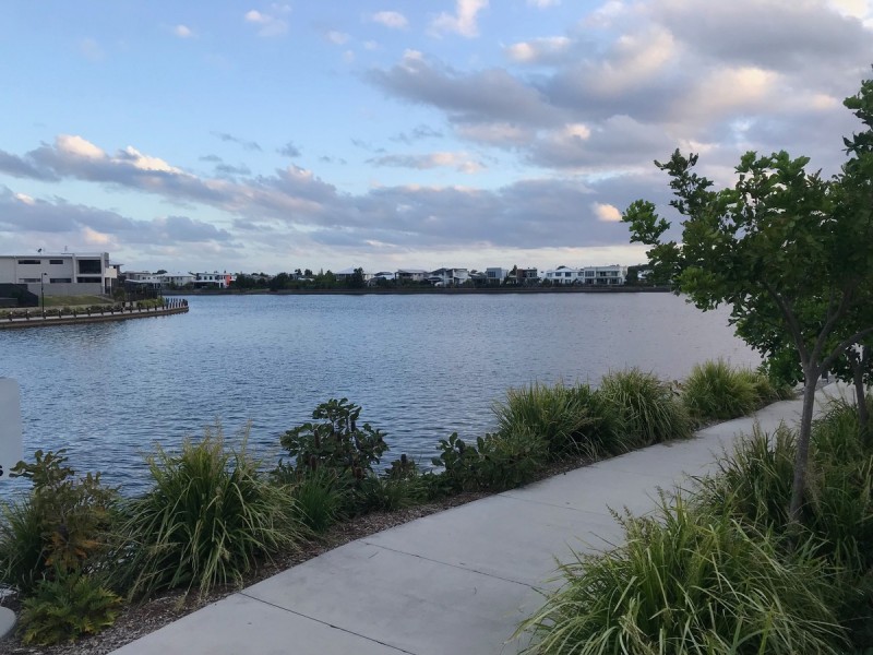 Water Front 34 Reflection Crescent, Birtinya QLD 4575