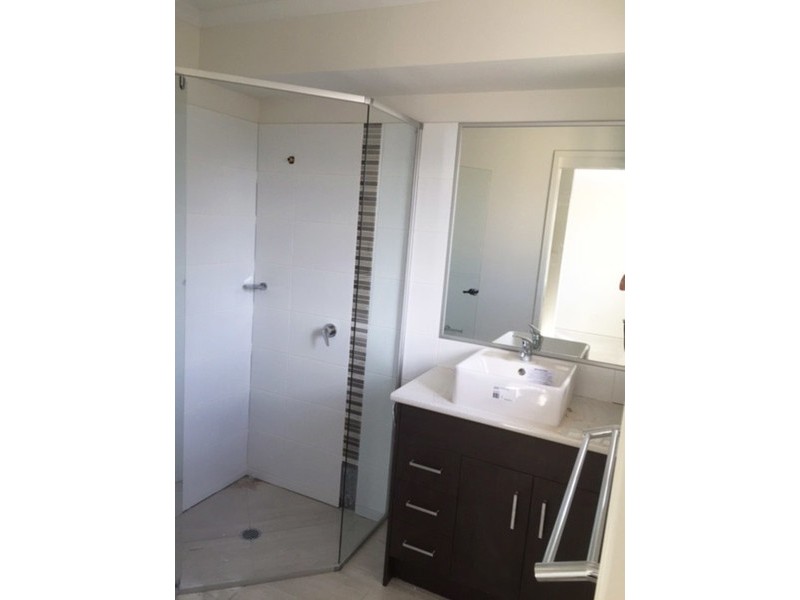 16 Panama Crescent, Mountain Creek QLD 4557