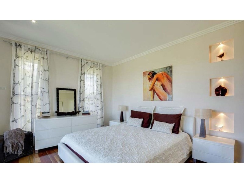 5 Swissalp Drive, Urraween QLD 4655