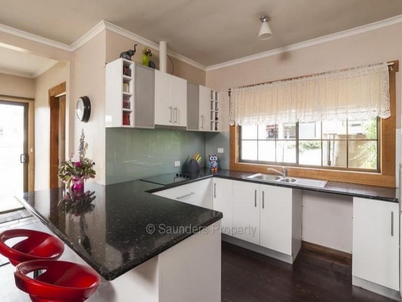 36 Murray Street, East Devonport TAS 7310