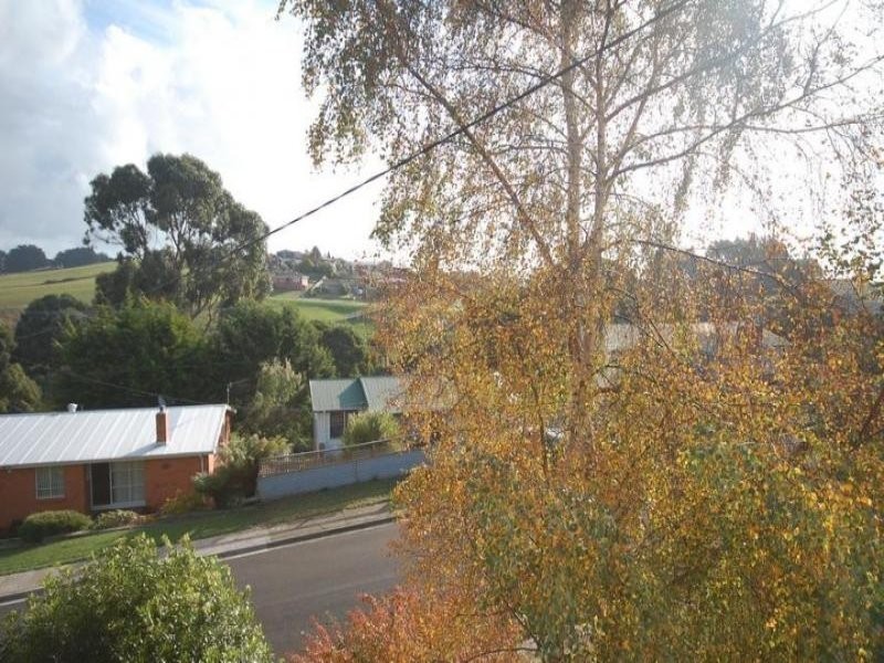 1 Ogden Street, Acton TAS 7320