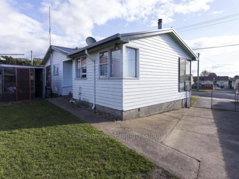 2 Triton Road, East Devonport TAS 7310