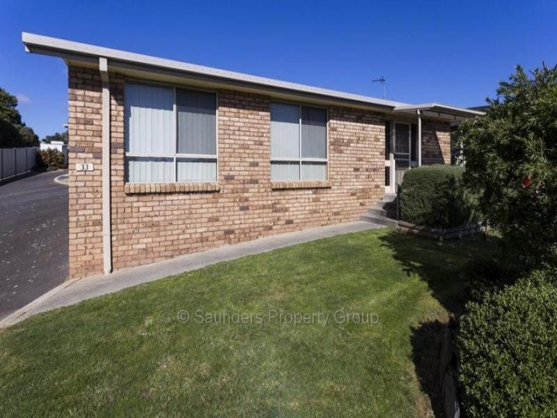 1/33 Lawrence Drive, Devonport TAS 7310