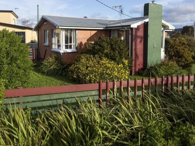 163 Nicholls Street, Devonport TAS 7310