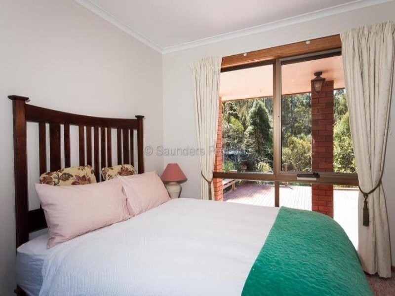 8 Wrenswood Drive, Quoiba TAS 7310