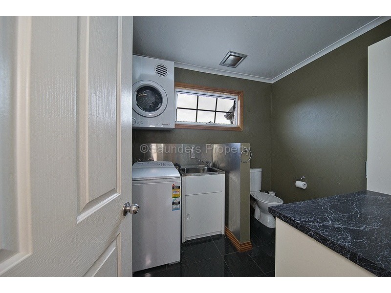 52 William Street, Devonport TAS 7310