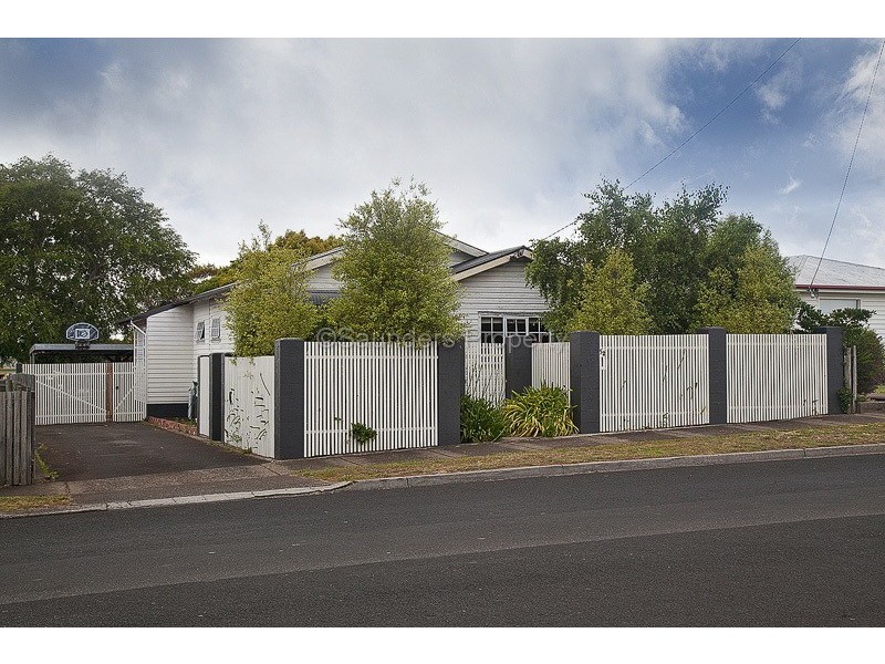 52 William Street, Devonport TAS 7310