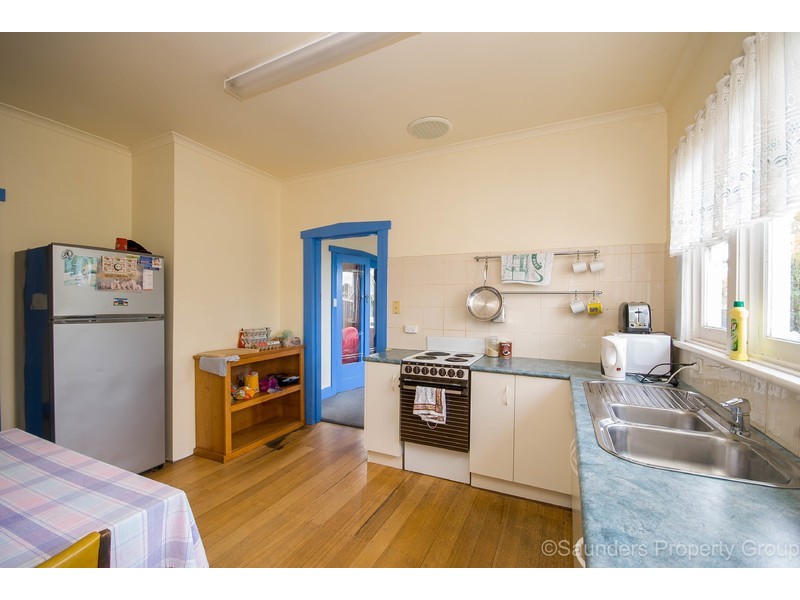 6 Margaret Street, Devonport TAS 7310