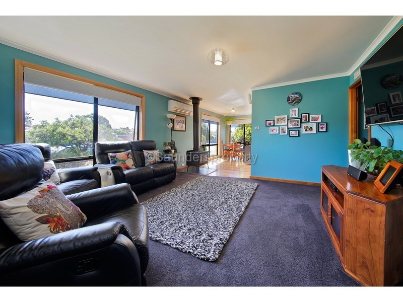 25 Greenway Avenue, Devonport TAS 7310