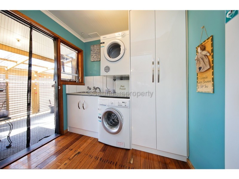 25 Greenway Avenue, Devonport TAS 7310