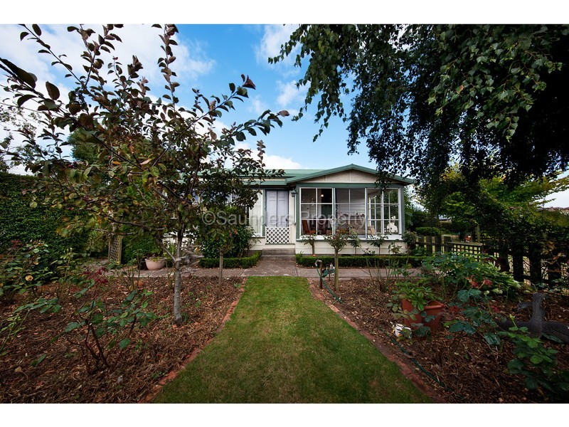 56 Valley Road, Devonport TAS 7310