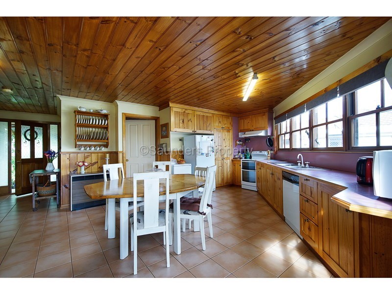 56 Valley Road, Devonport TAS 7310