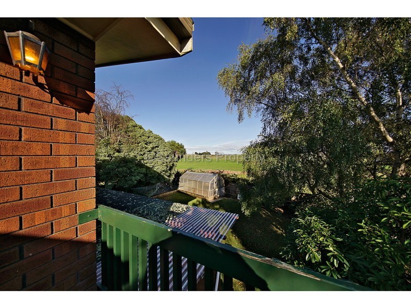 2 Ritchie Avenue, Downlands TAS 7320