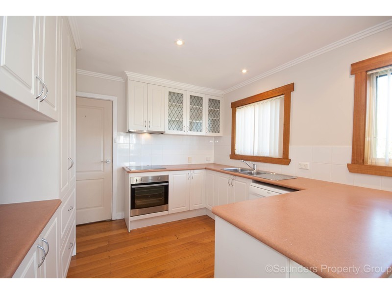 4 Ashwater Crescent, Penguin TAS 7316