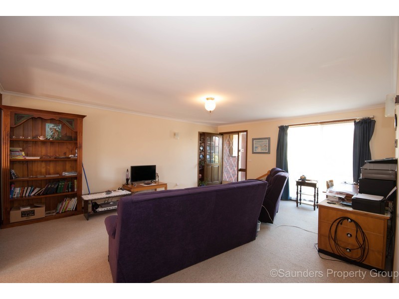 1/4 Allanbrae Place, Devonport TAS 7310