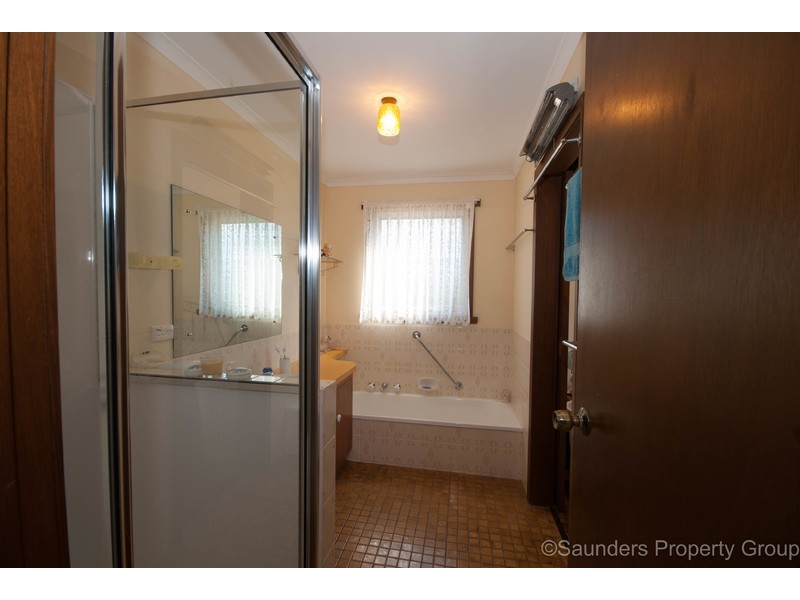 1/4 Allanbrae Place, Devonport TAS 7310