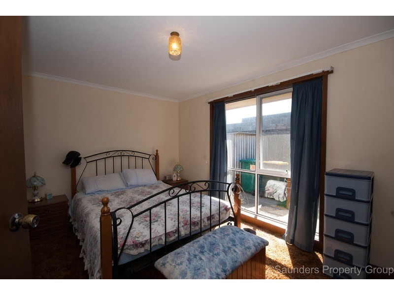 1/4 Allanbrae Place, Devonport TAS 7310