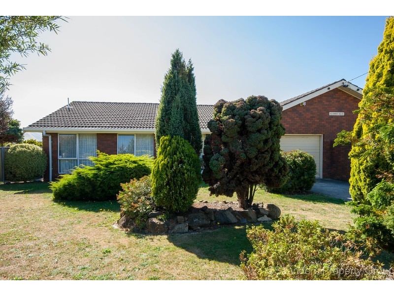 1/4 Allanbrae Place, Devonport TAS 7310