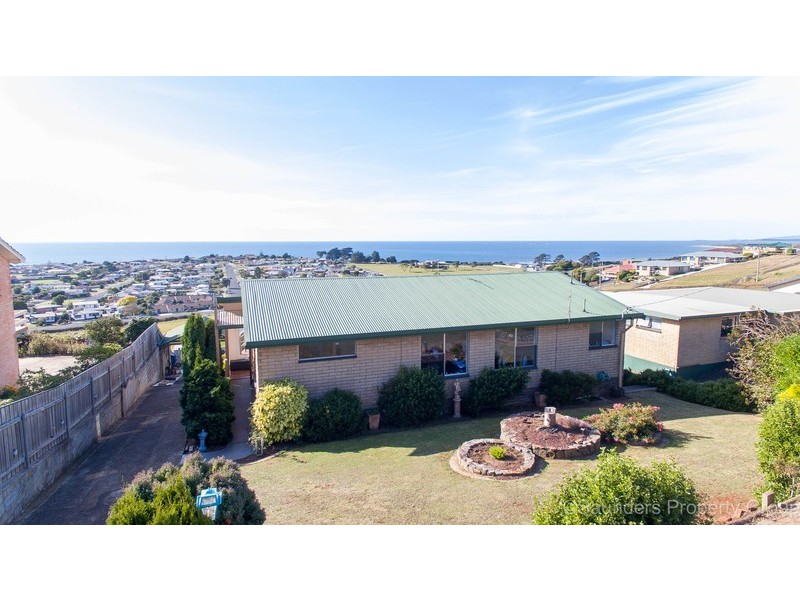 27 Upper Drew Street, East Devonport TAS 7310