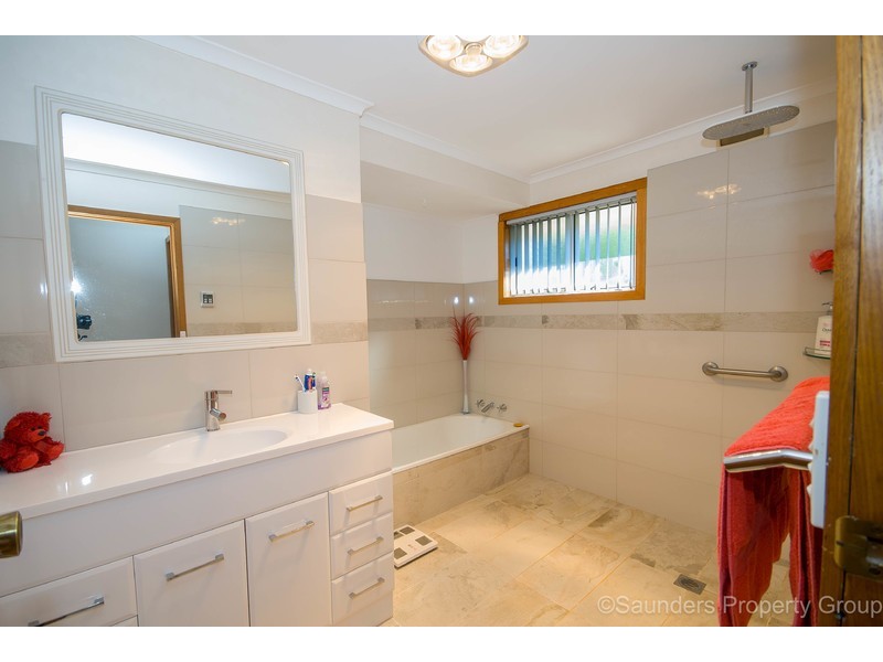 6 Berkeley Court, Miandetta TAS 7310