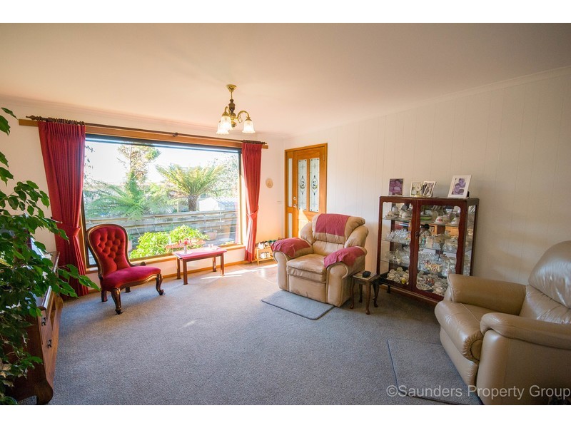 2/3 Cromwell Crescent, Devonport TAS 7310
