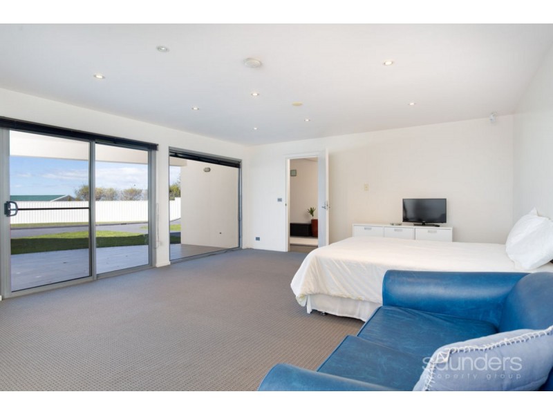 2/5 Andrews Place, Bridport TAS 7262