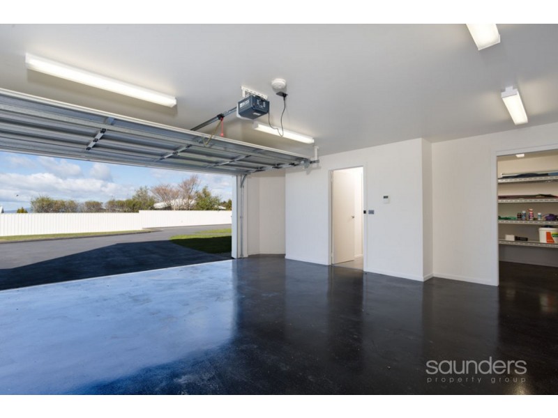 2/5 Andrews Place, Bridport TAS 7262