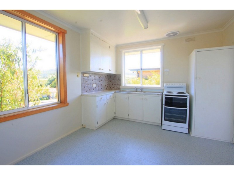 11 Magnet Street, Waverley TAS 7250