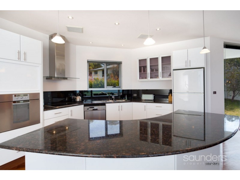 Unit 1/5 Andrews Place, Bridport TAS 7262