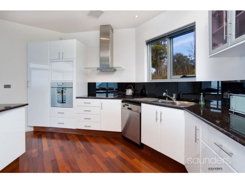 Unit 1/5 Andrews Place, Bridport TAS 7262