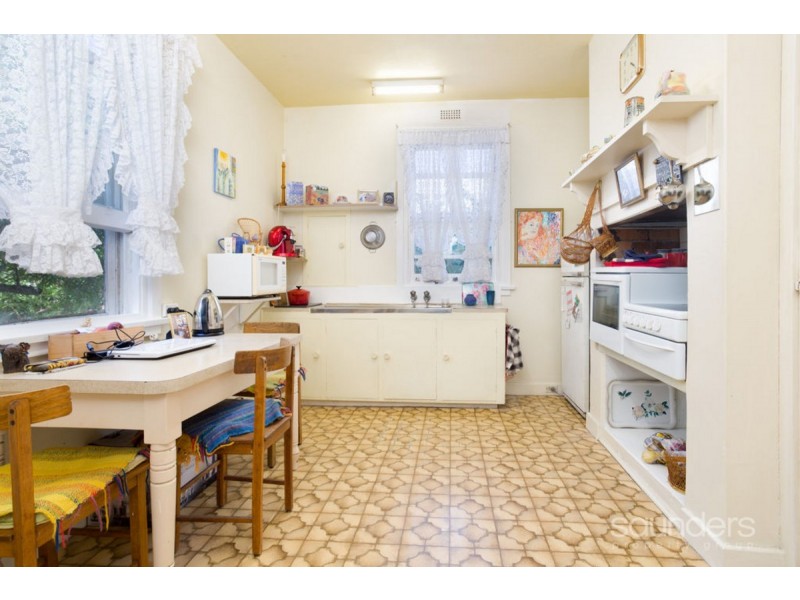 20 Basin Road, West Launceston TAS 7250