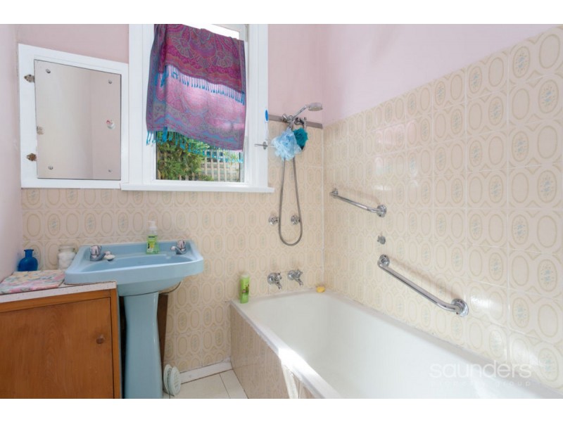 20 Basin Road, West Launceston TAS 7250