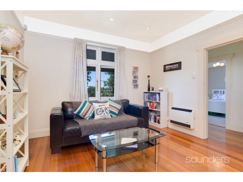8 Hillside Crescent, West Launceston TAS 7250