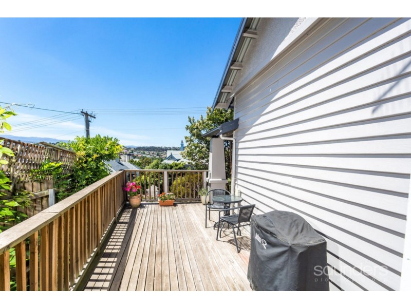 8 Hillside Crescent, West Launceston TAS 7250