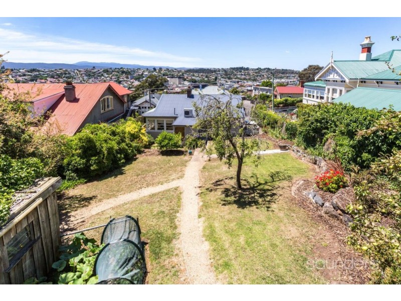 8 Hillside Crescent, West Launceston TAS 7250