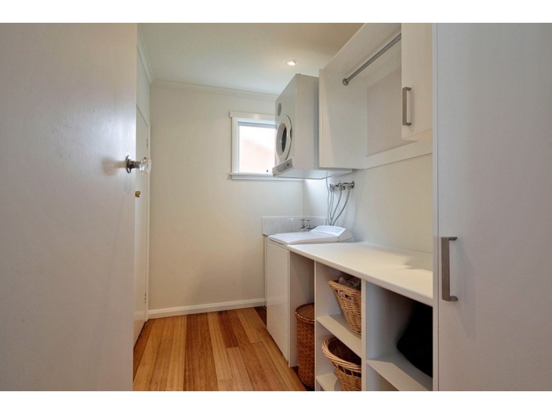 7 Alma Place, Ocean Vista TAS 7320