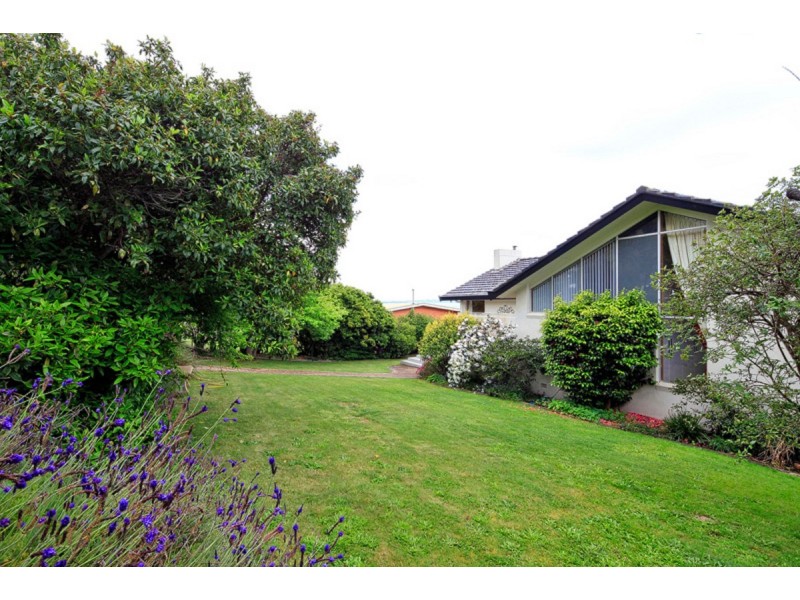 7 Alma Place, Ocean Vista TAS 7320