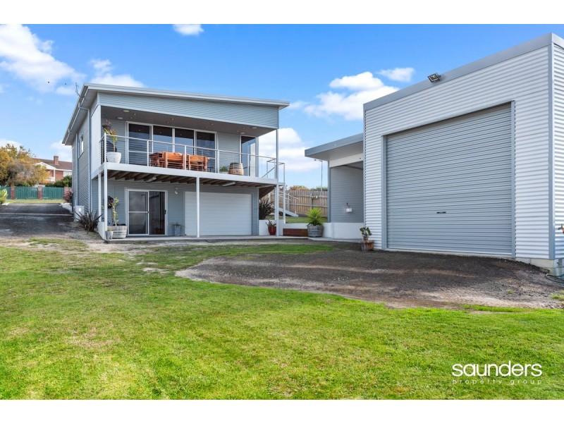 7 Flinders Lane, Bridport TAS 7262
