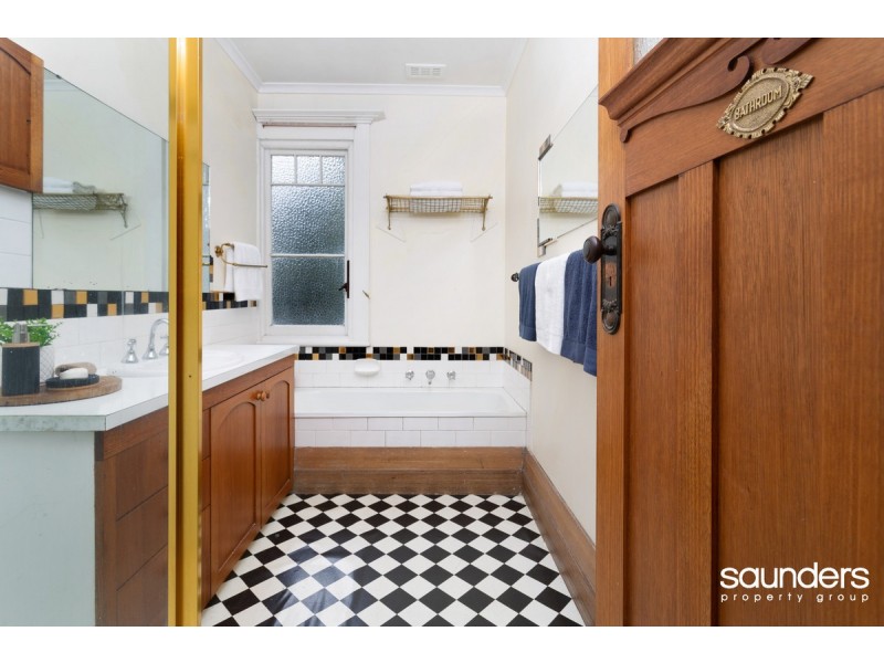 137 Elphin Road, Newstead TAS 7250