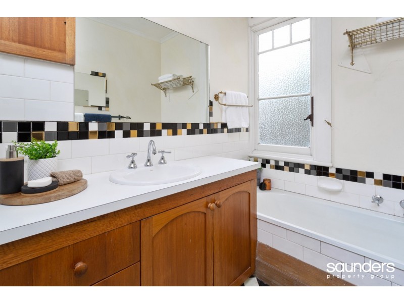 137 Elphin Road, Newstead TAS 7250