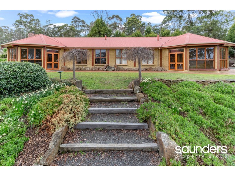 10 Travellers Drive, Travellers Rest TAS 7250
