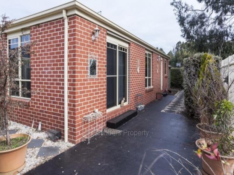 2/25 Jiloa Way, Don TAS 7310