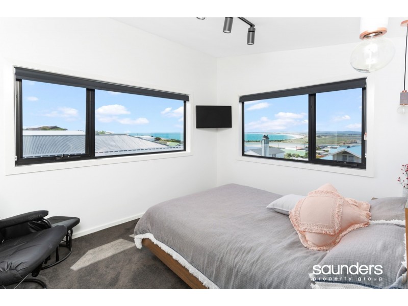 10 Andrews Place, Bridport TAS 7262