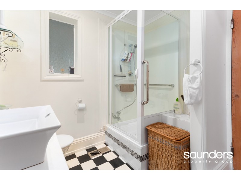 35 Lawrence Street, Launceston TAS 7250