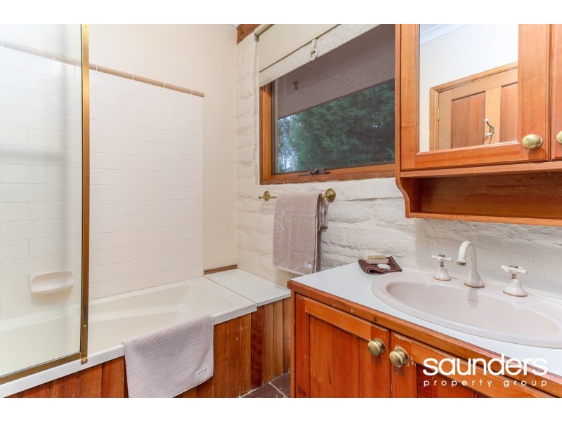 Travellers Rest TAS 7250